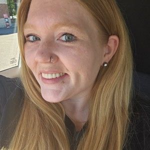 Meet your Posher, Toni